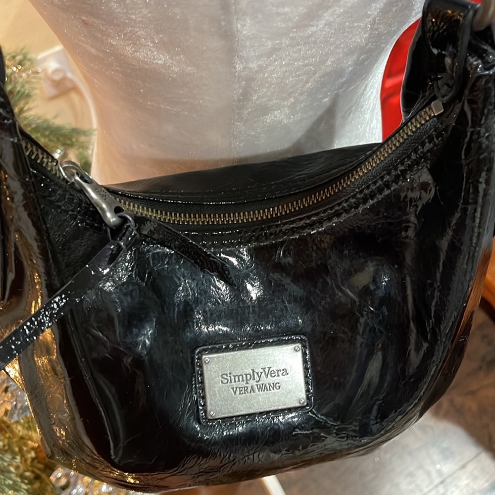 Simply Vera Vera Wang shoulder purse - Picture 9 of 13